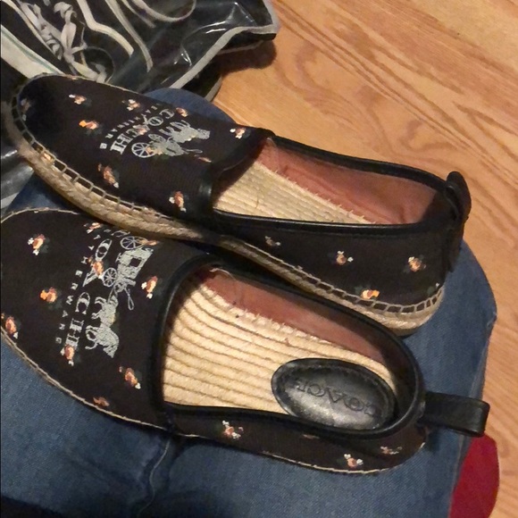 Coach shoes - Picture 2 of 2